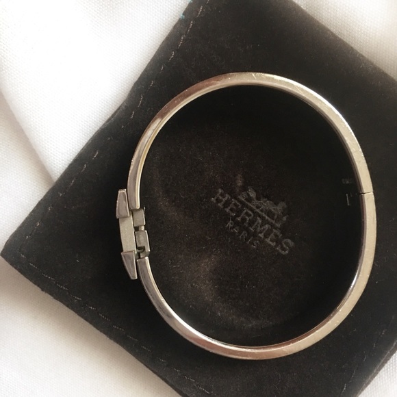 Hermes Jewelry - Hermes Thin Clic Clac H Bracelet Cuff